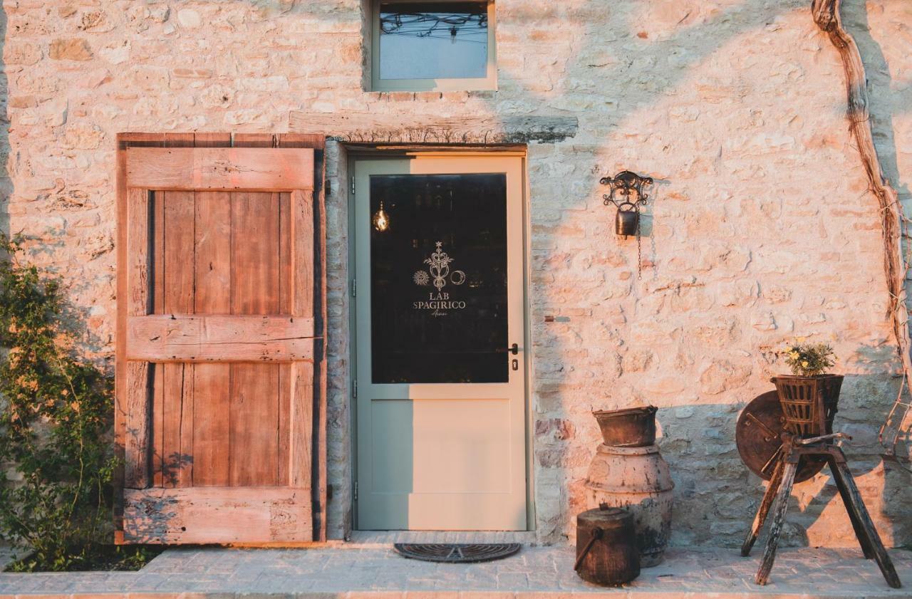 Hotel Borgo Antichi Orti Asís Exterior foto