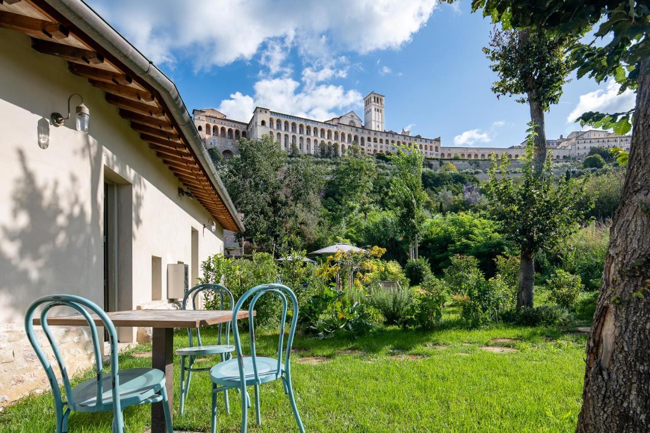 Hotel Borgo Antichi Orti Asís Exterior foto